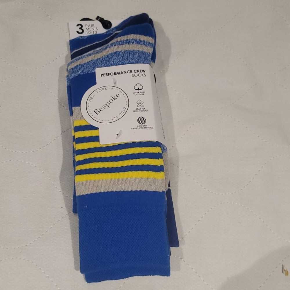Bespoke 3 pairs of performance crew socks
